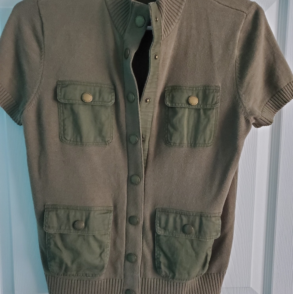 Lauren swamp color vests with pockets